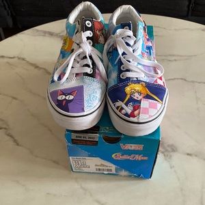 RARE Van’s Sailor Moon old schools. Size 7 women’s